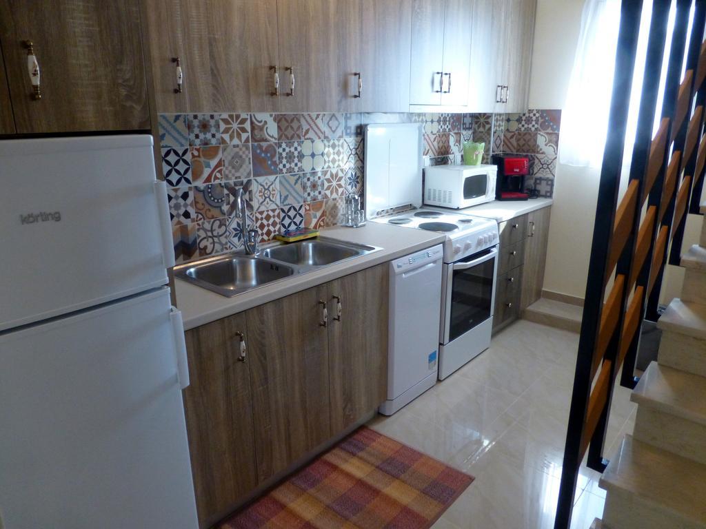 Villa Vera Áyios Nikítas Kamer foto
